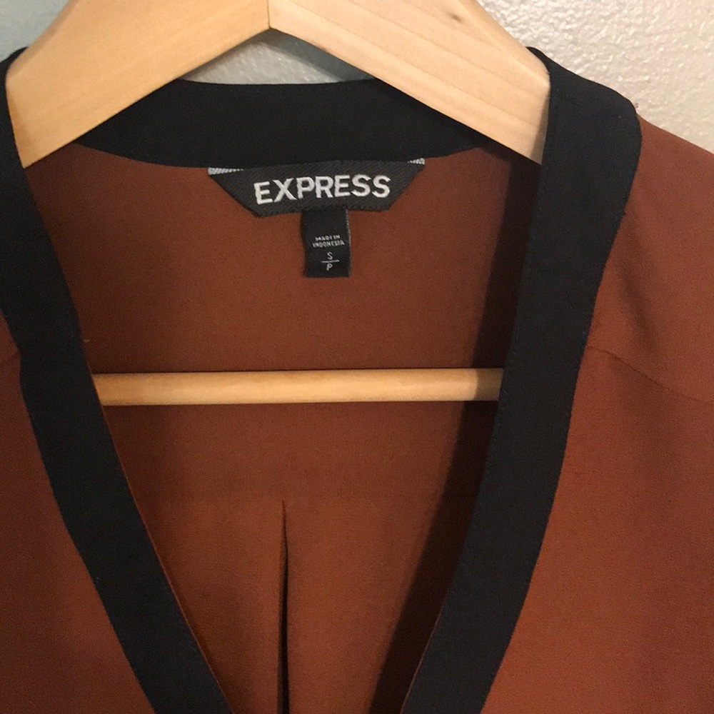 Express blouse - Picture 3 of 3
